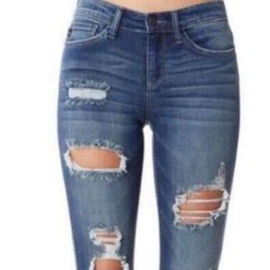 Brand New Judy Blue Distressed Jeans skinny leg